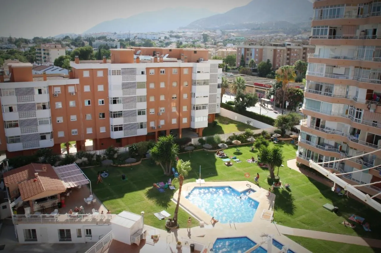 Saltillo Alto Gray Studio. Vistas Al Mar Y Piscina Torremolinos Espagne