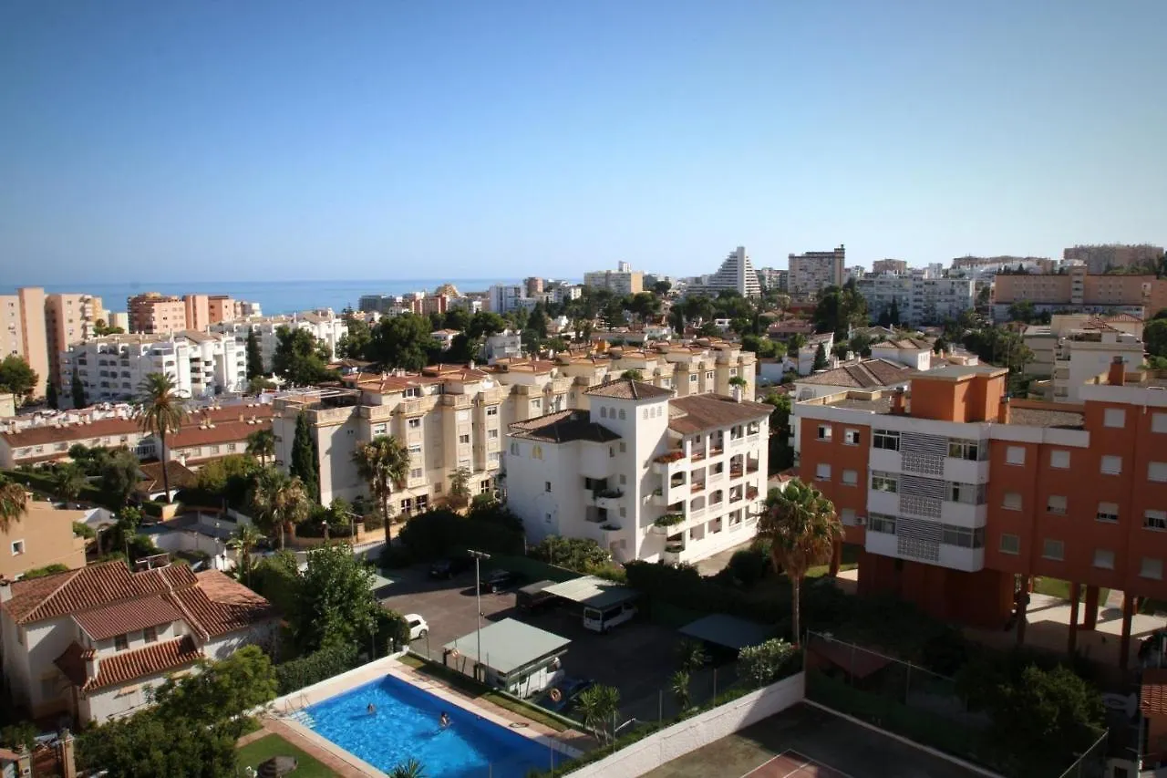 Saltillo Alto Gray Studio. Vistas Al Mar Y Piscina Torremolinos 0*,  Espagne