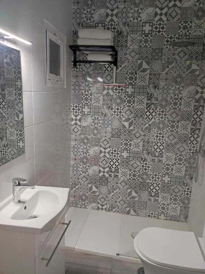 Apartamento Saltillo Alto Gray Studio. Vistas al mar y piscina Torremolinos