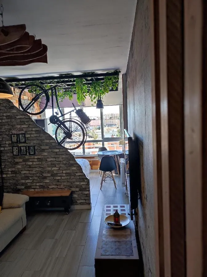Apartamento Saltillo Alto Gray Studio. Vistas al mar y piscina Torremolinos