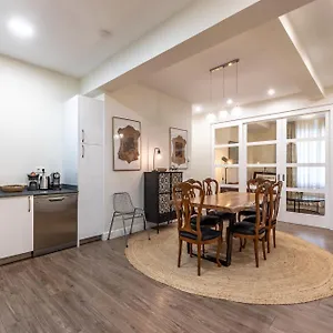 Home-loving Centre With Parking Appartement Bilbao